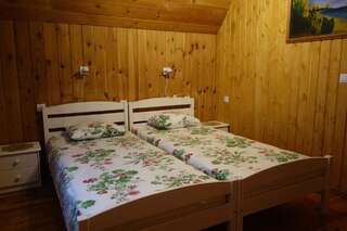 Отели типа «постель и завтрак» Adu-Jaani Kodumajutus Mätja Двухместный номер с 2 отдельными кроватями и общей ванной комнатой-6
